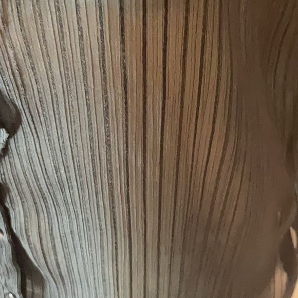 Next Black Sheer Blouse With Pleated Extended Sleeve - Picture 6 of 7